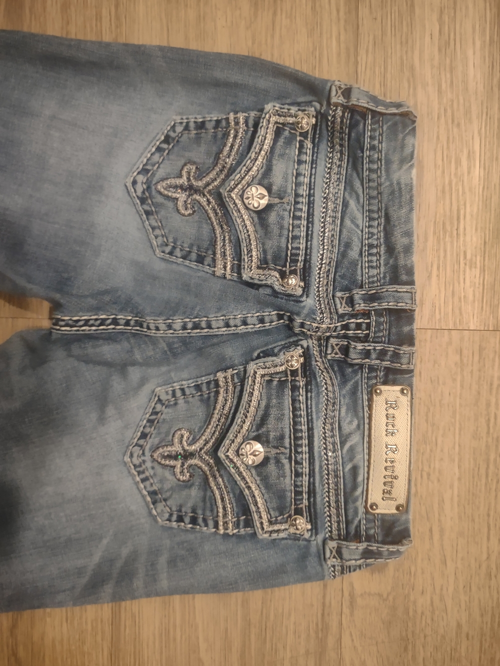 Rock Revival Women's Light Blue Embellished Back Pocket Jeans - Picture 2 of 8